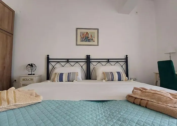 Appartement Old Port View Apartment, στο κέντρο 2 υπνοδωματίων *