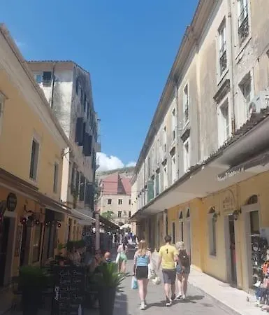 Daire Old Port View Apartment, στο κέντρο 2 υπνοδωματίων Korfu