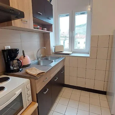 דירה Old Port View Apartment, στο κέντρο 2 υπνοδωματίων